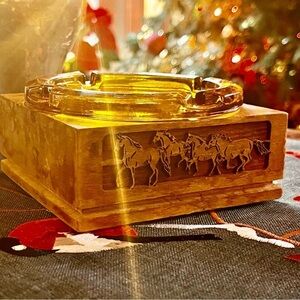 Amber Glass ashtray cut on base carved wood horses base walnut wood
